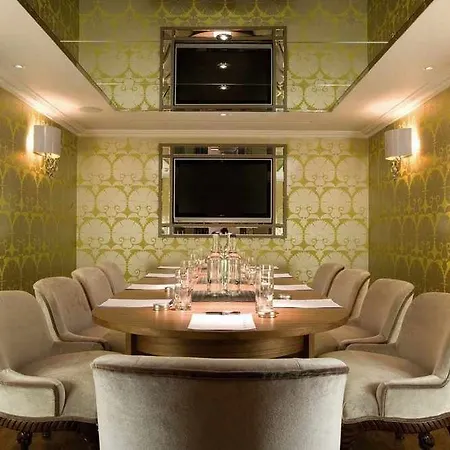 Althoff St James\'S Hotel & Club London 