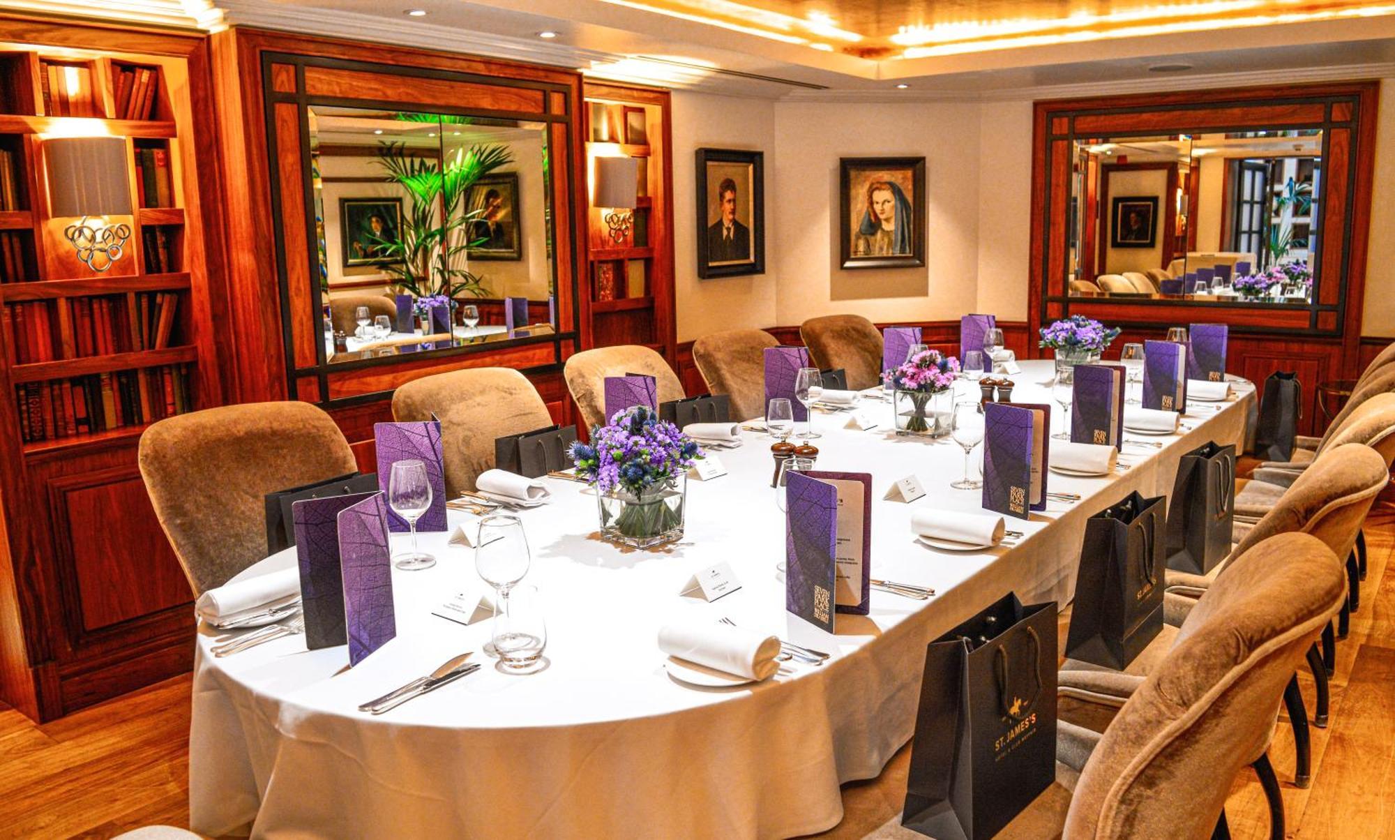 Hotel Althoff St James's & Club 5*